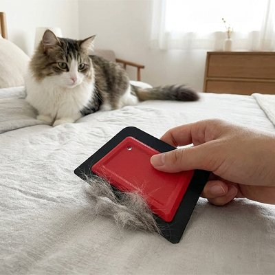 brosse anti poil polyvalente rouge noir chat lit chambre