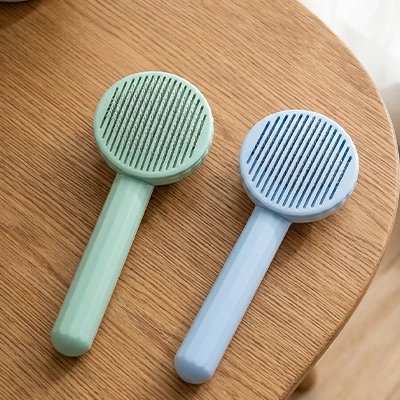 brosse pour chat legere vert menthe bleu pastel