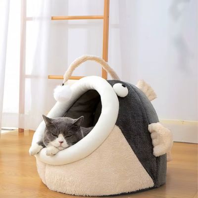 cabane chat poisson lanterne gris brun chat repos