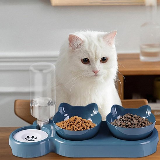 chat blanc avec gamelle chat design felin couleur bleu fonce 3 en 1