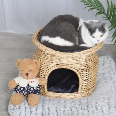 panier en osier pour chat deux niveaux-couleur bois avec chat