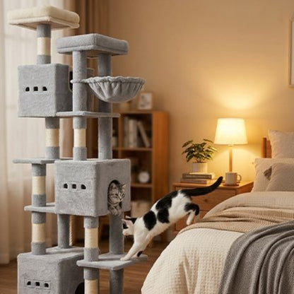 arbre à chat geant gris clair chats chambre