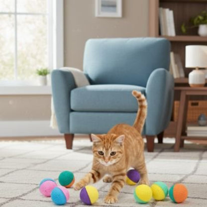 balle pour chat bicolore avec chat jouant