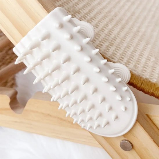 brosse à chat fixation modulaire blanc