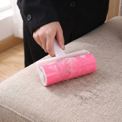 brosse anti poils reutilisable rose canape