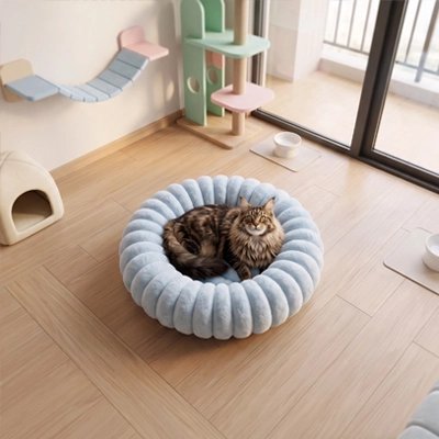 coussin pour chat design cannele bleu chambre chat allonge
