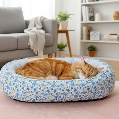 coussin pour chat floral bleu chat dormant salon