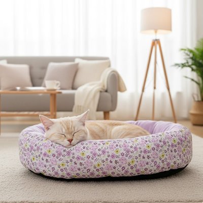 coussin pour chat floral mauve chat dormant salon