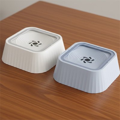 gamelle chat minimaliste couleur blanche et grise sur table