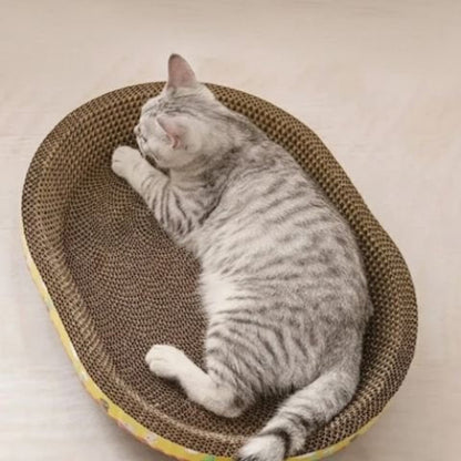 griffoir en carton pour chat forme ovale chat allonge