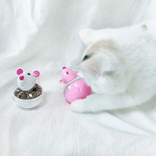 jouet chat distributeur ludique souris rose blanche chat jouant