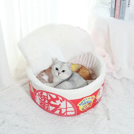 maison pour chat bol de nouilles rouge chat allonge