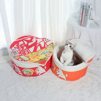 maison pour chat bol de nouilles rouge orange chat