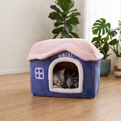 maison pour chat design decoratif bleu chat dormant salon