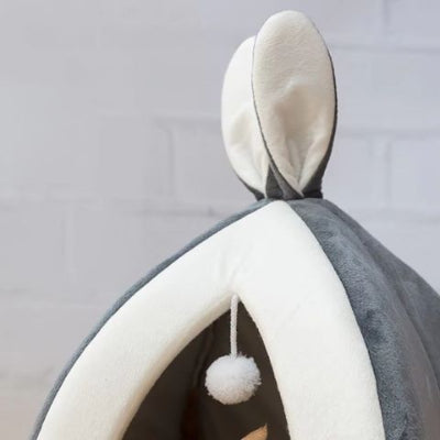 niche-a-chat-oreilles-de-lapin