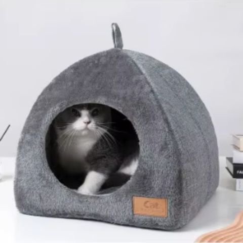 niche-à-chat-taniere-triangulaire-anti-derapant
