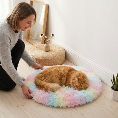 tapis pour chat ultra doux multicolore maitresse chat dormant