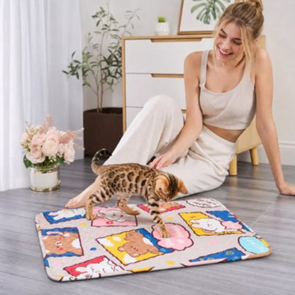 tapis rafraichissant chat design attractif animaux maitresse chat debout