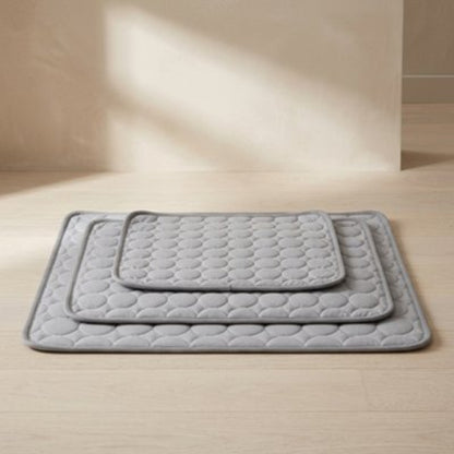 tapis rafraichissant chat gris matelasse multi tailles