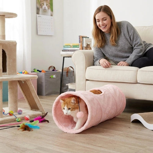 tunnel pour chat peluche rose maitresse avec chat